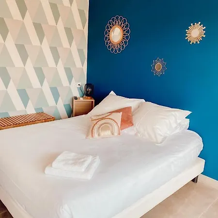 Le Clos Vernay Otel